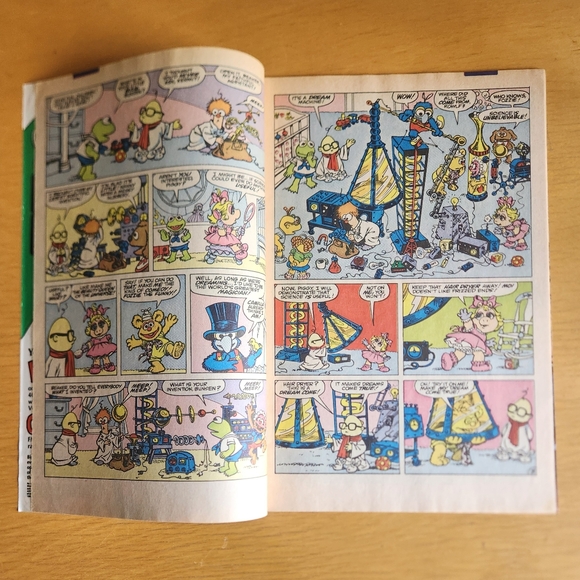 Muppet Babies #3, #4 - 1980s Comic Books (Lot of 2)  - Picture 11 of 14